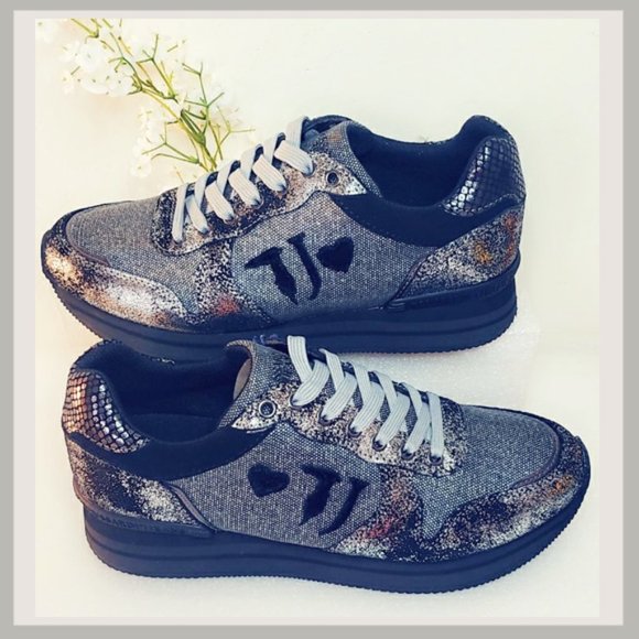 Trussardi Shoes - Trussardi Jeans Silver Sneakers Size 8.5